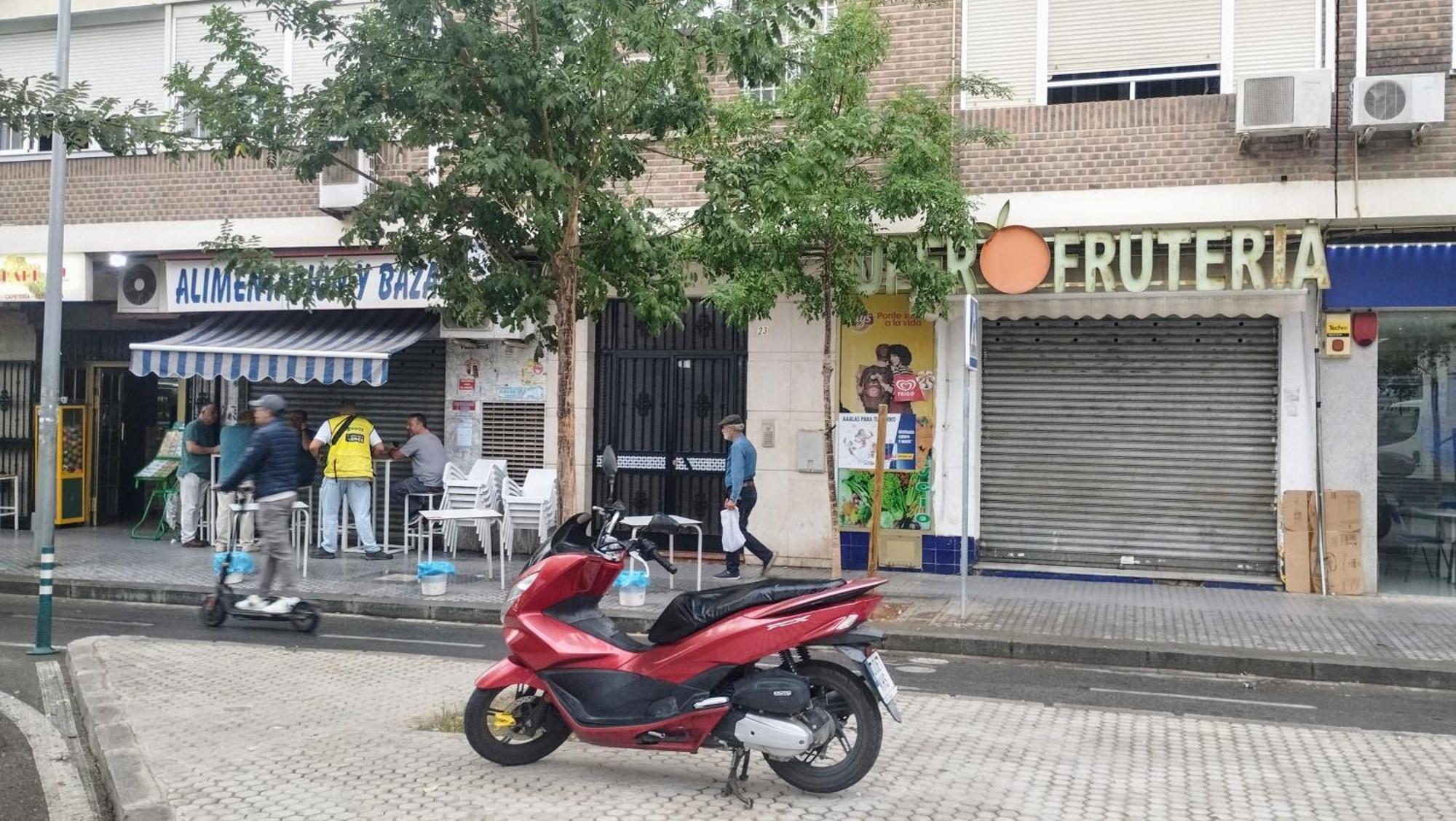 Apartamento 1 Dormitorio Y Salon Con Sofa Cama Bien Comunicado Con El Centro Seville Luaran gambar