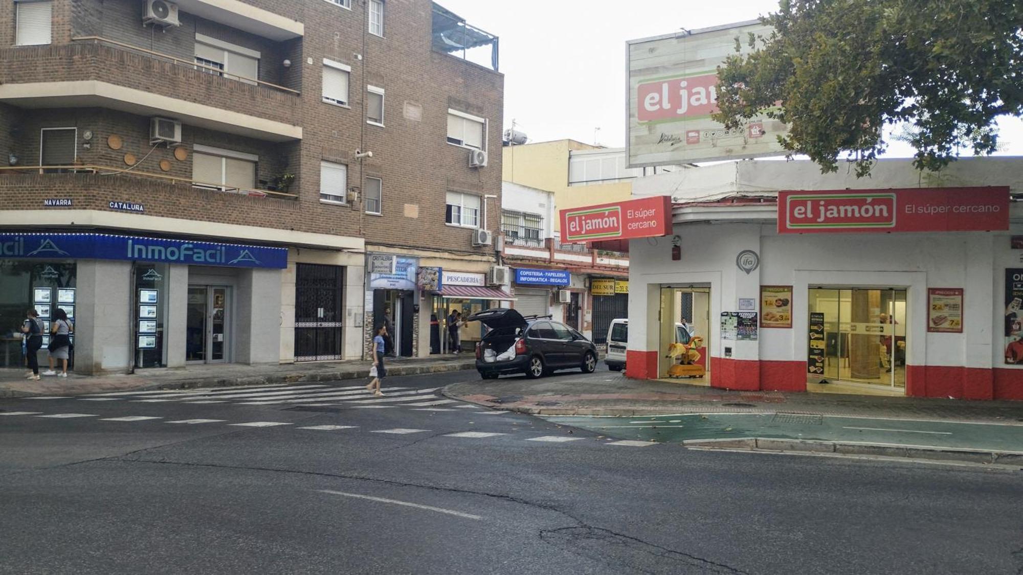 Apartamento 1 Dormitorio Y Salon Con Sofa Cama Bien Comunicado Con El Centro Seville Luaran gambar